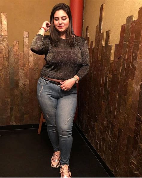 sexsy aunty|Curvy Indians (@curvyindians) • Instagram photos and videos